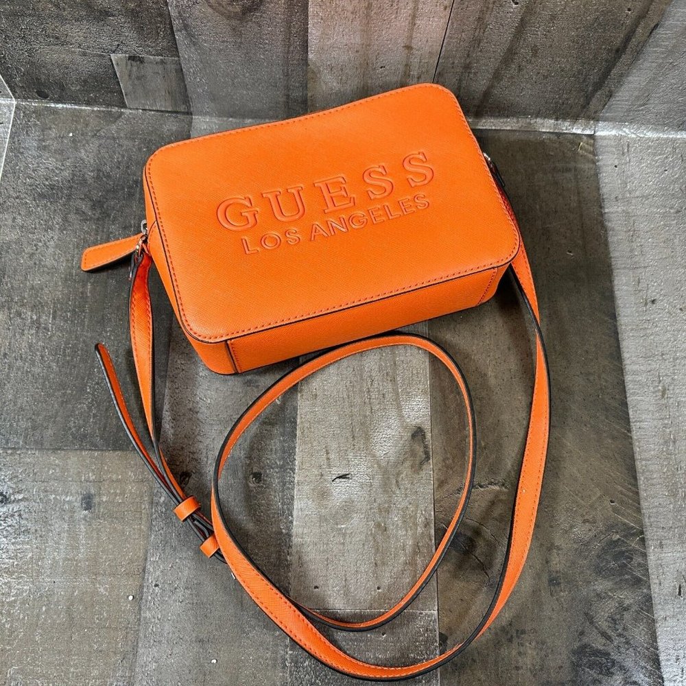 Guess Los Angeles Crossbody‎ Bag Guess Logo